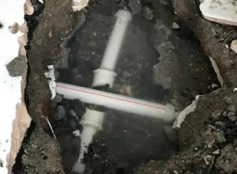 涿鹿阳台漏水维修公司为您分享楼上楼下漏水怎么处理